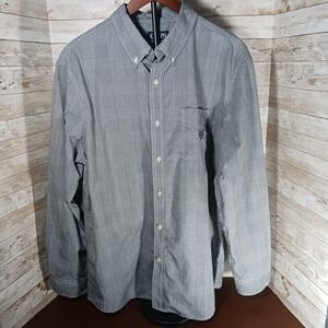 Chaps Men's Long Sleeve Black & White Plaid Button Up Shirt Size Large
